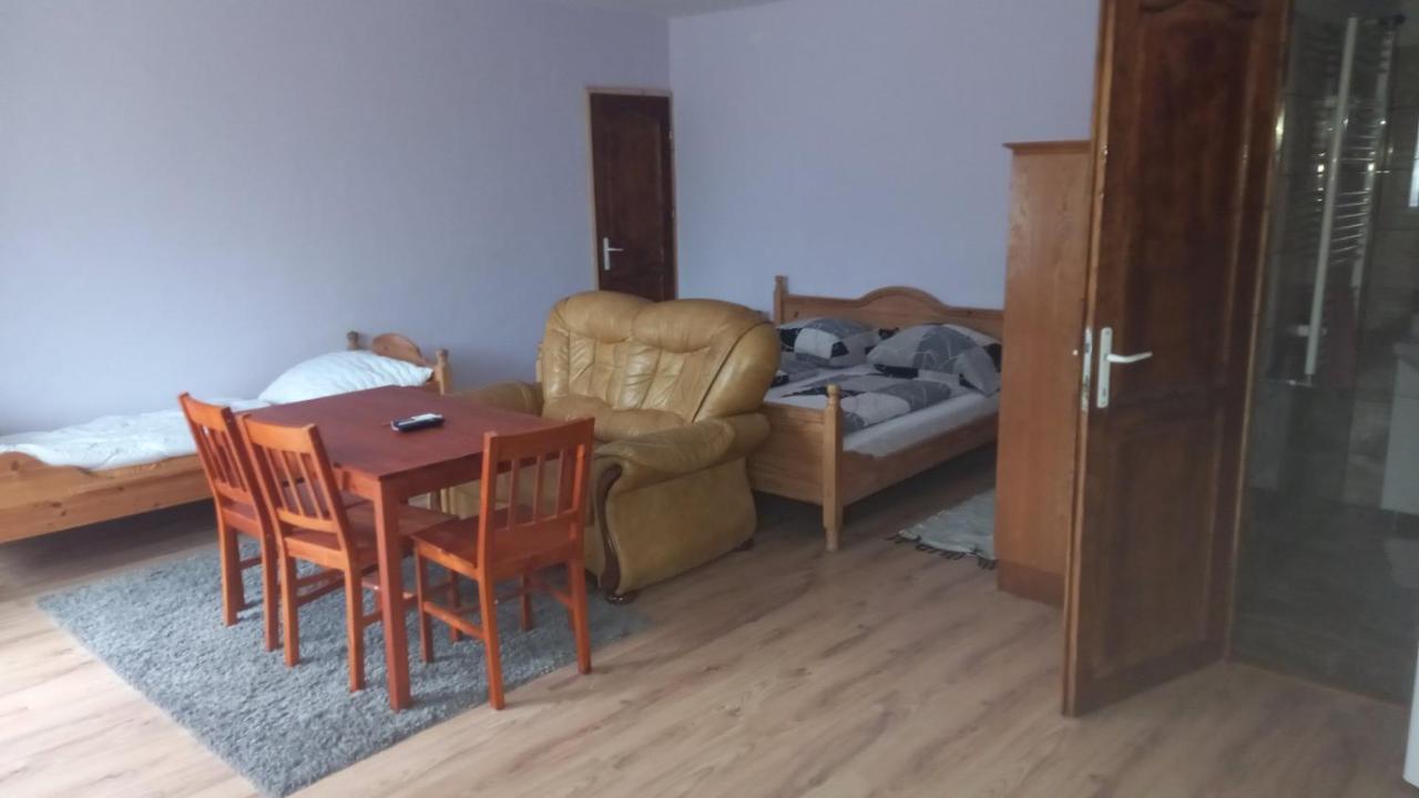 Gecse-Villa Sarospatak Bagian luar foto