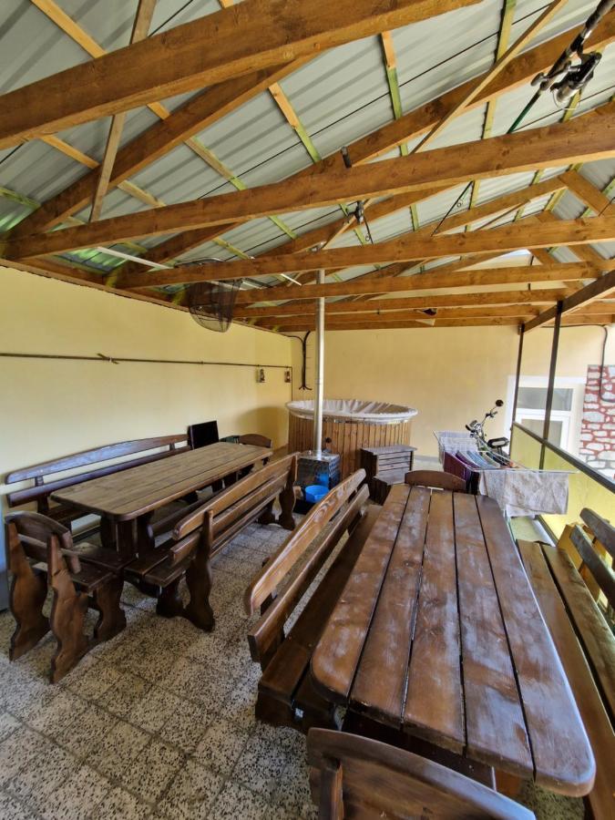 Gecse-Villa Sarospatak Bagian luar foto